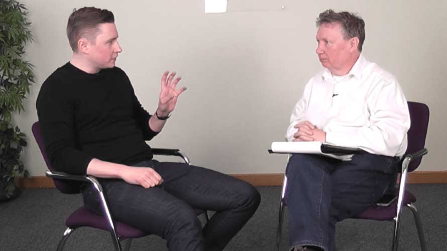 Ken McGaffin habla con Ross Tavendale de Type A Media sobre consejos de backlinks superiores de Majestic.